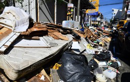 Bangkok ngập rác sau lũ, riêng một khu dân cư phát sinh 800 tấn trong ngày