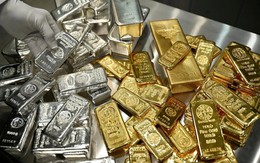 Giá vàng, bạc 'bốc hơi' sau khi chạm đỉnh - chuyên gia cảnh báo: Đây là điều không thể tránh khỏi, tương lai liệu có tăng trở lại?