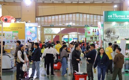 Sắm đủ Tết đầy ở Hội chợ Mùa Xuân lần thứ nhất năm 2026