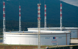 Ấn Độ tuyên bố dừng mua dầu Nga