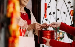 Chọn tuổi xông nhà Tết Bính Ngọ: Tuổi nào tam hợp, nhị hợp và nên ưu tiên gì?