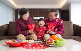 Con trai bị hỏi "Thích ăn Tết ở nhà bà nội hay bà ngoại?": Bà mẹ gợi ý 3 cách trả lời EQ cao, lại được lòng đôi bên