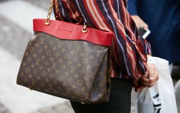 Bê bối chấn động: Một hãng thời trang nộp phạt gần 600.000 USD vì cáo buộc rửa tiền