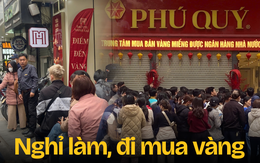 Tiệm vàng hôm nay: Dân văn phòng xin nghỉ Tết sớm đi mua vàng, xếp hàng từ sáng, đông như siêu thị