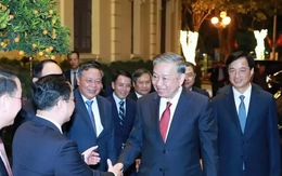 Tổng Bí thư hoan nghênh Hà Nội 'dám nhìn thẳng vào sự thật, mạnh dạn đổi mới tư duy, nghĩ lớn, làm lớn'