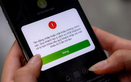 Giật mình tin nhắn "Khóa tài khoản" ngày Tết: Cú lừa tiền tỷ chỉ sau một cú chạm
