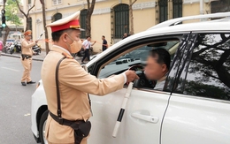 CSGT cả nước ra quân xử lý nồng độ cồn trong ngày mùng 1 Tết