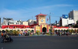 Hình ảnh phố phường TPHCM "khác lạ" ngày đầu năm mới