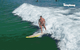 Biển Đà Nẵng không được nghỉ... Tết