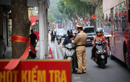 Mức phạt vượt đèn đỏ mới nhất 2026 đối với tất cả các loại xe, tài xế chú ý