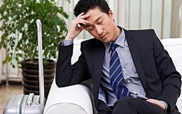 4 thói quen âm thầm bào mòn vận may, tài lộc của nam giới: Siêng mấy cũng khó giàu, bỏ được mới mong nửa đời sau an nhàn