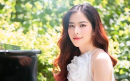 Nhân vật cứ xuất hiện là gây tranh cãi, ngang nhiên mang hit toàn cầu của thành viên BLACKPINK đi diễn khắp nơi