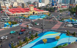 TPHCM yêu cầu tạm dừng chỉnh trang tại chợ Bến Thành, Hồ Con Rùa