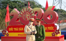 CSGT Hà Nội dùng flycam theo dõi tình hình giao thông, tăng cường kiểm soát vận tải hành khách