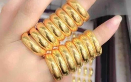 Bộ Công an nói gì về thông tin người dân đeo vàng phải có hóa đơn, chứng từ, nếu không sẽ bị tịch thu?