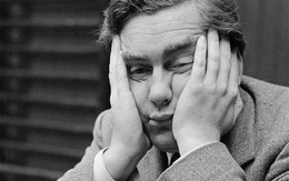 Tự doanh CTCK quay đầu "xả" ròng trăm tỷ phiên 24/2, cổ phiếu nào là tâm điểm?