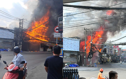 Hiện trường vụ cháy cửa hàng nội thất tại TP.HCM: Biển lửa nuốt trọn toàn bộ, nhiều tài sản giá trị bị thiêu rụi