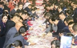 Công ty cho 7.000 nhân viên đếm tiền mỏi tay, sếp tuyên bố: “Đếm được bao nhiêu cầm về hết”