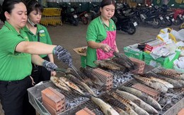 Rẻ bằng 1/6 giá chợ, đại gia bán lẻ tung ra cá lóc nướng trui 49.000 đồng: Toan tính thực sự phía sau mức giá rẻ mạt?