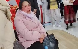 Gửi thêm 12 triệu nữa là có 370 triệu mua vàng, háo hức vượt 1300km lên lại thành phố, ra ngân hàng thì nhân viên nói: “Về nhà mà hỏi chồng chị“