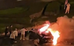 Tài xế tử vong trên xe điện Xiaomi bị cháy do không mở được cửa