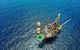 Giàn khoan khổng lồ của Việt Nam vừa "làm nên lịch sử" tại Malaysia