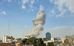 Israel - Mỹ phóng tên lửa vào Iran, Tehran tuyên bố trả đũa mạnh mẽ