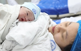 Chồng ép buộc vợ sinh con sẽ bị xử phạt thế nào?