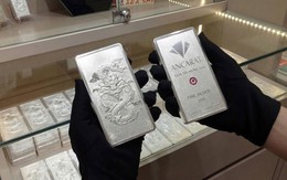 Giá bạc giảm gần 6 triệu đồng/kg