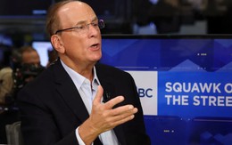 Tỷ phú giàu nhất châu Á khuyên mọi người nên đầu tư vào cổ phiếu thay vì vàng