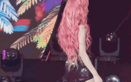 Nữ ca sĩ được Cục Nghệ thuật Biểu diễn cảm ơn: Cháu gái Đại sứ đặc mệnh toàn quyền của Việt Nam, 17 tuổi đã nổi tiếng