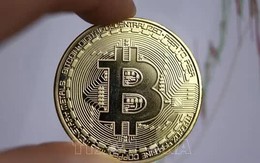 Bitcoin phục hồi trên 70.000 USD, nhà đầu tư vẫn thận trọng