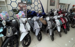 Xe máy "rớt" giá sau Tết