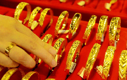 Chuyển khoản 6,2 tỷ đồng cho chủ tiệm vàng để mua vàng: Người phụ nữ gặp kết cục không ngờ