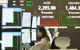 Giá dầu lao dốc, chứng khoán châu Á đồng loạt đảo chiều, giao dịch trong sắc xanh