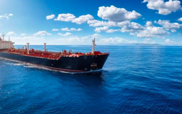 50 triệu thùng dầu đang đến eo biển Hormuz bất ngờ quay đầu, hướng đến một quốc gia Trung Đông