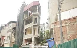 Kiến trúc kỳ dị của những căn nhà mặt đường Vành đai 1 Hà Nội