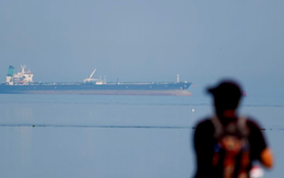 Mỹ 'bật đèn xanh', 19 triệu thùng dầu Nga đang nằm im chuẩn bị di chuyển đến châu Á