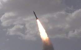 Israel đổi chiến thuật, Iran tấn công loạt căn cứ Mỹ