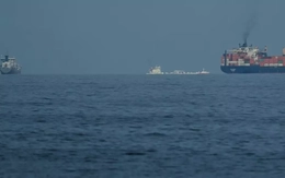 Trung Quốc và Anh phản hồi sau khi Tổng thống Mỹ Trump kêu gọi các nước hộ tống tàu qua eo biển Hormuz