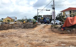 Dự án gần 1.000 tỷ thi công 'rùa bò', nhà thầu đứng trước nguy cơ bị 'trảm'