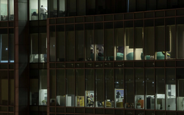 Bi kịch 'gặm nhấm' ngành công nghệ tỷ USD: AI khiến loạt kỹ sư trầm cảm, tự tử vì làm 90 giờ/tuần, chỉ 10% sinh viên tốt nghiệp tìm được việc