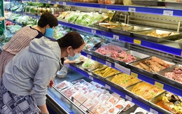 Nhiều người thích mua vì tiện nhưng nhân viên siêu thị nói thẳng: 5 loại thực phẩm này càng bắt mắt càng phải nhìn kỹ