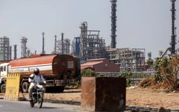 Nga đón tin không thể vui hơn: Dầu thô chiết khấu 'mỏng như giấy' vẫn cháy hàng, một quốc gia mua ngay 30 triệu thùng không cần hỏi giá