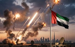 Hứng chịu 1600 UAV và 300 tên lửa Iran suốt 17 ngày, tại sao một quốc gia vẫn kiềm chế không trả đũa?