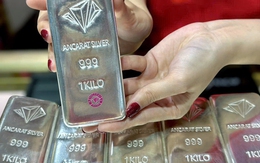 Giá bạc hôm nay 17-3: Bất ngờ tăng nhanh hơn vàng