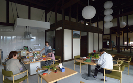 Viện dưỡng lão "đa thế hệ", người trẻ cũng muốn đến sống, nhiều người nhận xét: Như quán cà phê