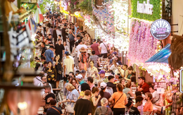 Không phải Bùi Viện, con phố này ở Việt Nam được báo Tây ví ghé đây như "đi Paris phải xem tháp Eiffel"