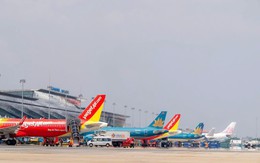 Vé bay tăng cao bất ngờ, khứ hồi TP.HCM - Hà Nội sắp chạm mốc 6 triệu đồng