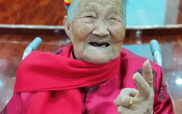 Cụ bài 102 tuổi vẫn tự may tất vá giày, tiết lộ bí quyết sống thọ: Loại nước bà uống mỗi ngày khiến nhiều người bất ngờ